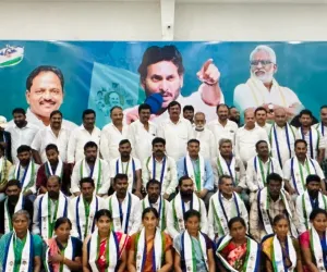 మాకవరపాలెంలో టిడిపికి మరో షాక్ 