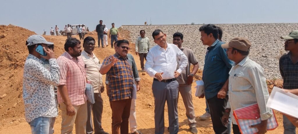 *​ఏప్రిల్‌ నాటికి వంశధార ఎత్తిపోతల పూర్తి* .. జిల్లా కలెక్టర్ స్వప్నిల్ దినకర్ పుండ్కర్