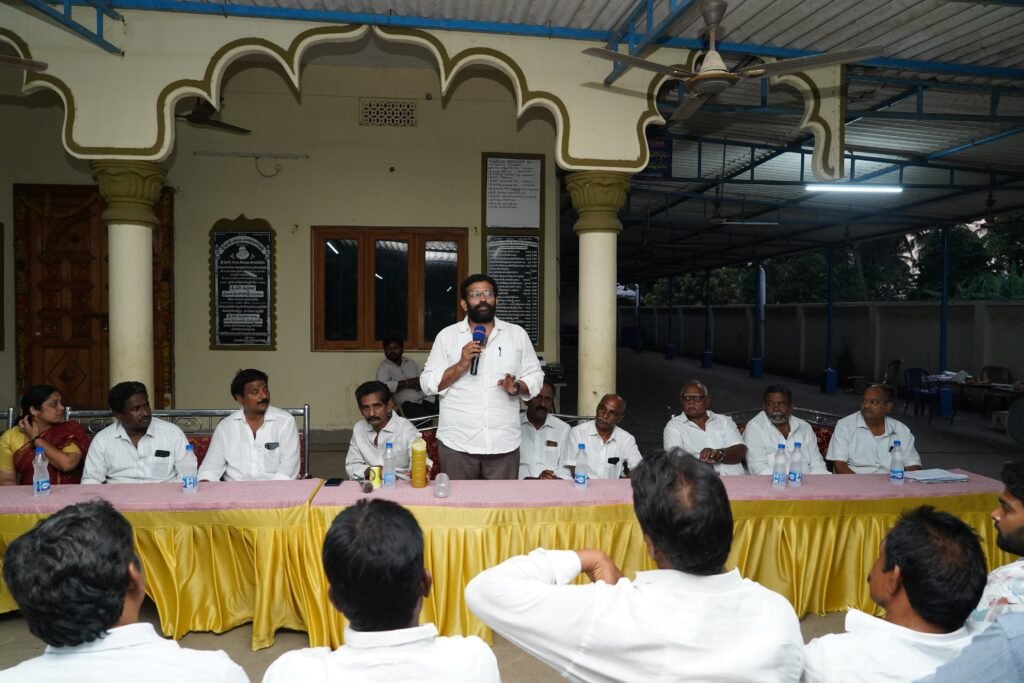 దోపిడీ పాలనపై యుద్ధం చేద్దాం  పార్టీ శ్రేణులకు జక్కంపూడి రాజా పిలుపు..