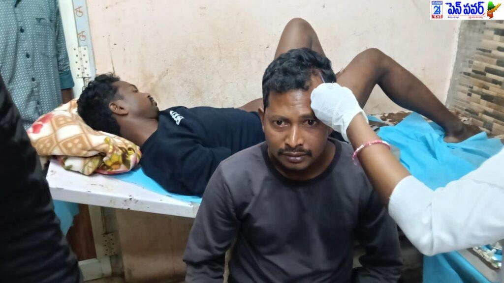 ఘాట్ మలుపులో బ్రేక్ ఫెయిల్… బోల్తా పడ్డ అంబులెన్స్ – నలుగురికి గాయాలు