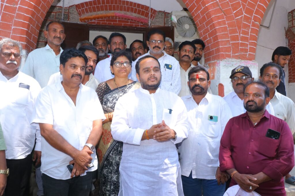 గ్యాస్ కొరతపై ప్రజలు ఆందోళన చెందొద్దు