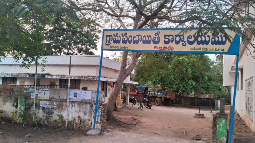 సర్పంచ్‌లకు చెక్ పవర్ నిలుపుదల