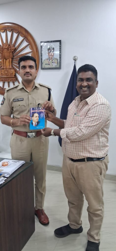 జిల్లా ఎస్పీ రాహుల్ మీనా ను కలిసిన  బుల్లి రాజు