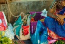 జీకేవీధిలో ఎర్రని క్యాబేజీ సలాడ్లకు కొత్త రుచి