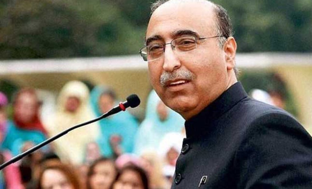 పాక్ మాజీ దౌత్యవేత్త సంచలన వ్యాఖ్యలు