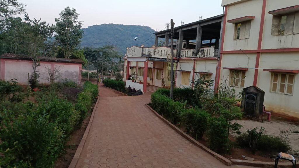 ఇంటర్ ఫలితాల్లో జీకే వీధి మండల విద్యాసంస్థల మెరుగైన ప్రతిభ