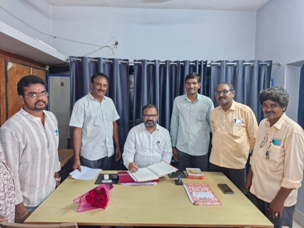 జగ్గంపేట ప్రత్యేక అధికారిగా బాధ్యతలు స్వీకరించిన చంద్రశేఖర్