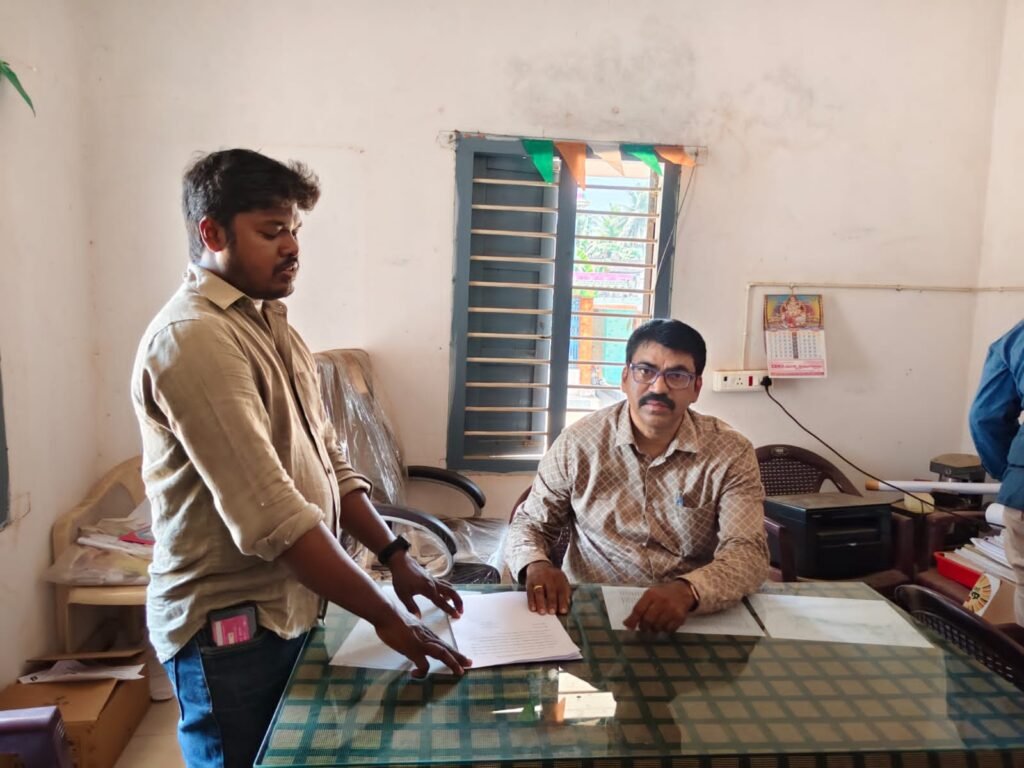 గ్రామాల అభివృద్ధికి ప్రత్యేక అధికారుల బాధ్యతల స్వీకారం