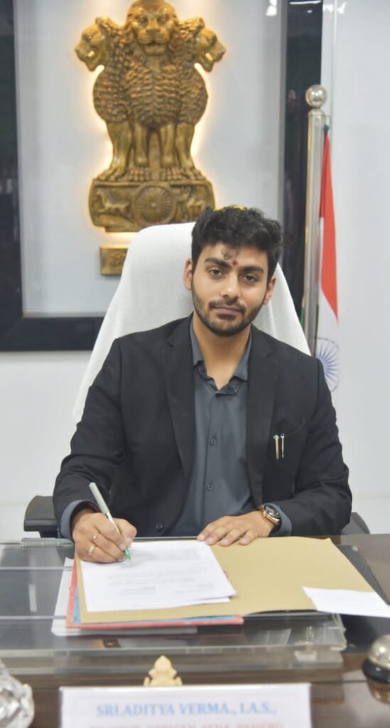 పాడేరు ఐటిడిఏ ప్రాజెక్ట్ అధికారిగా ఆదిత్య వర్మ బాధ్యతలు స్వీకారం