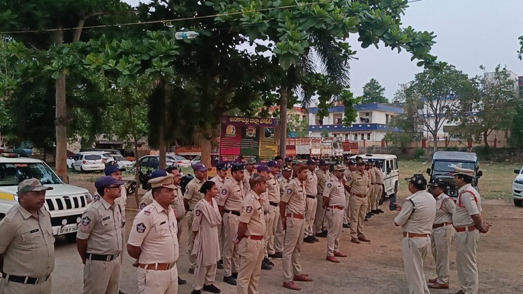 పాకలపాడులో ఆపరేషన్ వజ్రప్రహార్ కార్డన్ అండ్ సర్చ్