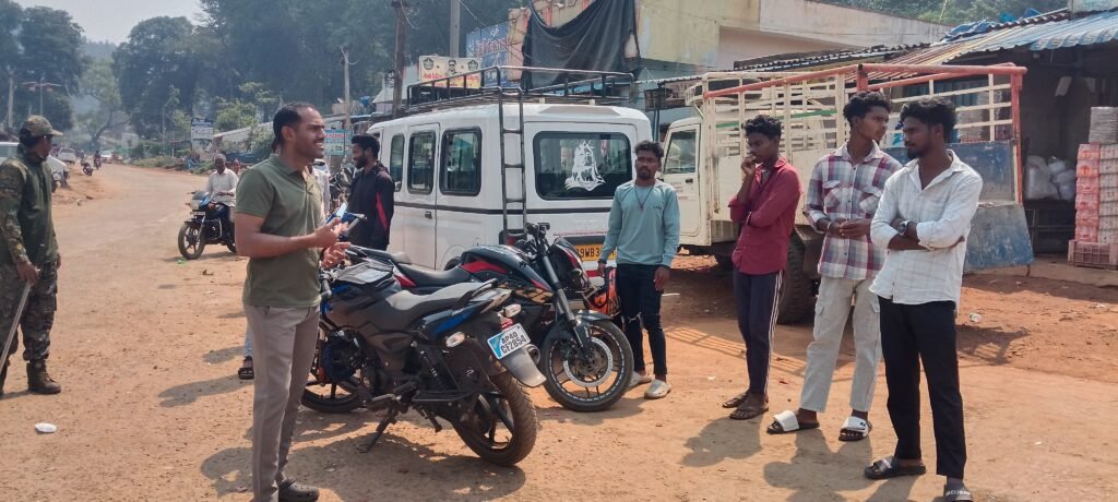 త్రిబుల్ రైడింగ్, రాష్ డ్రైవింగ్‌పై ఇక కఠిన చర్యలు:జీకే వీధి సీఐ సుధాకర్ 