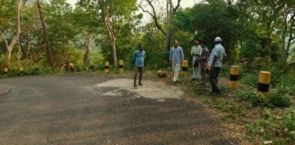 బొంతువలస ఘాట్ రోడ్డుపై ప్రమాద స్థలాల పరిశీలన