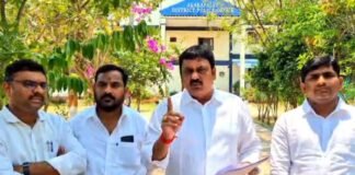 అధికారులపై కోర్టు ధిక్కరణ కేసు నమోదు చేయాలి