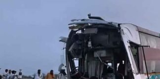 ఎర్నగూడెం వద్ద తెల్లవారుజామున ఘోర ప్రమాదం