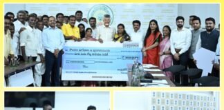 పోలవరం నిర్వాసితులకు రూ.306 కోట్ల ఆర్అండ్ఆర్ ప్యాకేజీ పంపిణీ