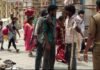 ఆలయ ప్రాంగణంలో మత్తు వీరులు హల్చల్.