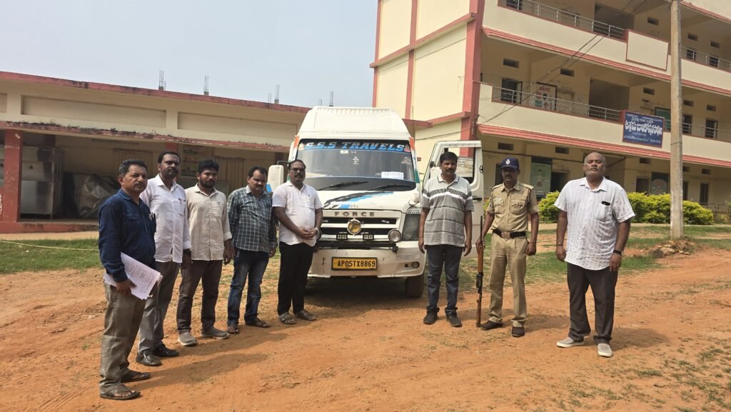 పోలీస్ స్టేషన్లకు చేరిన టెన్త్ సప్లిమెంటరీ పరీక్షా పేపర్లు