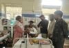 కేజీహెచ్లో చికిత్స పొందుతున్న రమేష్ను పరామర్శించిన జనసేన నేత గొర్లె వీర వెంకట్