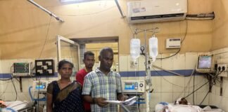 కేజీహెచ్లో గాయపడిన బాధితులను పరామర్శించిన డాక్టర్ పసుపులేటి లక్ష్మణరావు