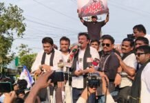 నర్సీపట్నంలో నిరసన ర్యాలీ విజయవంతం