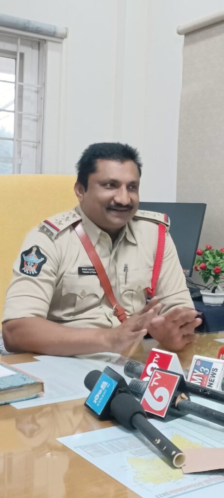 డ్రంక్ అండ్ డ్రైవ్ కేసులో ముగ్గురికి రూ.10 వేల చొప్పున జరిమానా