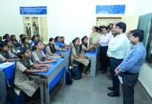ప్రపంచస్థాయిలో రాణించేలా విశాఖ విద్యార్థులను తీర్చిదిద్దుతాం