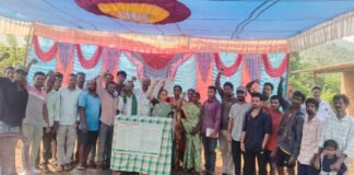 1/70 చట్ట పరిరక్షణకు దుచ్చరపాలెం గ్రామస్తుల ‘లక్ష’ విరాళం