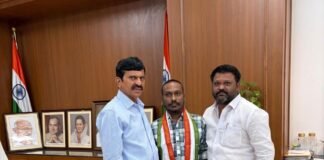 కాంగ్రెస్ గూటికి దేవయ్యాచారి