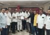 బెజవాడకు చేరిన ‘ప్రెసిడెన్షియల్’ పోరాటం ఏపీ జేఏసీ అమరావతి చైర్మన్ బొప్పరాజును కలిసిన జీవీఎంసీ మినిస్టీరియల్ ఉద్యోగులు