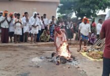గట్టుమీది తండాలో ఘనంగా మేరమ్మ తల్లి, సంత్ సేవాలాల్ మహారాజ్ పూజలు