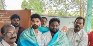 పేదల ఉచిత వైద్య శిబిరానికి జనసేన నాయకుల చేయూత