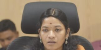 రెడ్ అలర్ట్ నేపథ్యంలో ప్రాథమిక పాఠశాలలకు రేపు సెలవు