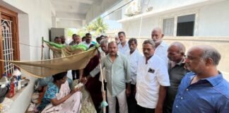 కుటుంబానికి ₹50 వేల ఆర్థిక సాయం అందించిన గుండ్రెడ్డి శివ