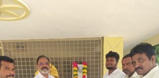 ఎంపీ కార్యాలయంలో ఘనంగా గాంధీ జయంతి