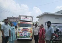 లక్కీ డ్రాతో పారిశుద్ధ్యంపై అవగాహన