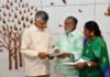 సీఎంను కలిసిన పిల్లి దంపతులు.. నియోజకవర్గ సమస్యలపై వినతి