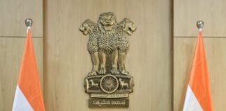 రాజకీయ ప్రకటనలకు ఎంసీఎంసీ అనుమతి తప్పనిసరి