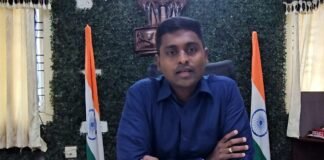 భారీ వర్షాల హెచ్చరిక.. ఘాట్ రోడ్లపై రాకపోకలు నిలిపివేత