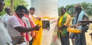 సొంత నిధులతో వాటర్ ట్యాంకు ఏర్పాటు, ఆలయానికి మరమ్మతులు