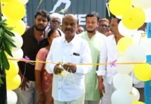 నర్సీపట్నంలో ‘స్టోరీస్ ఎరీనా స్పోర్ట్స్ కాంప్లెక్స్’ను ప్రారంభించిన స్పీకర్ అయ్యన్న