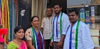 నర్సీపట్నం మున్సిపాలిటీలో హోరెత్తిస్తున్న అనితమ్మ ప్రచారం