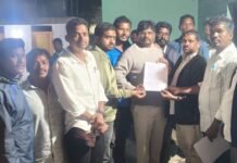 జీకే వీధి–3 వైసీపీ ఎంపీటీసీ అభ్యర్థిగా బొబ్బిలి లక్ష్మణ్కు బీ-ఫారం
