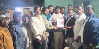 జీకే వీధి–3 వైసీపీ ఎంపీటీసీ అభ్యర్థిగా బొబ్బిలి లక్ష్మణ్కు బీ-ఫారం