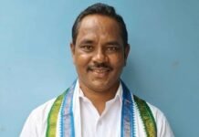 తుఫాను ముప్పు.. అప్రమత్తతే రక్షణ!: వైసిపి జడ్పిటిసి అభ్యర్థి కంకిపాటి గిరి ప్రసాద్